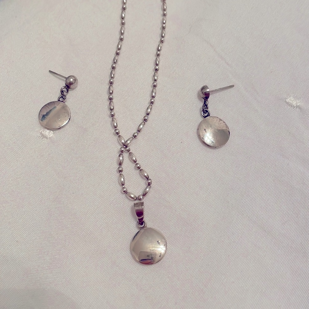 950 earring and pendant set